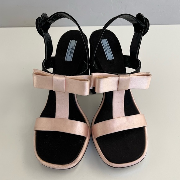 Auth PRADA Satin Bow Platform Heels - Picture 1 of 12